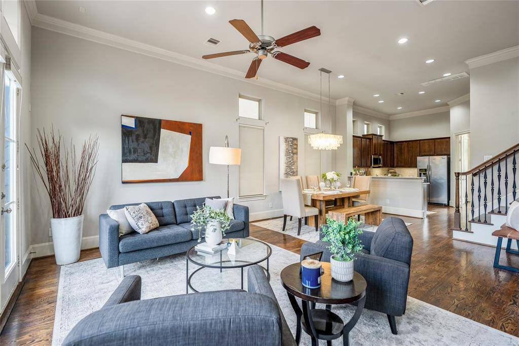 Welcome to this open concept living space!