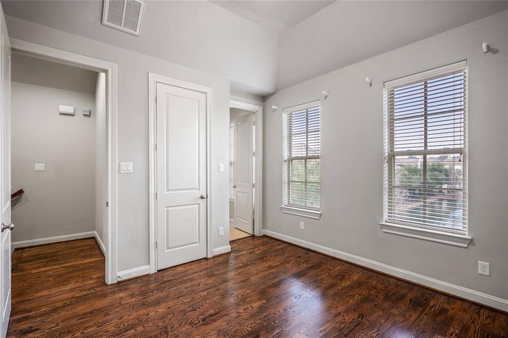 This is the fourth en-suite bedroom in this beautiful home.