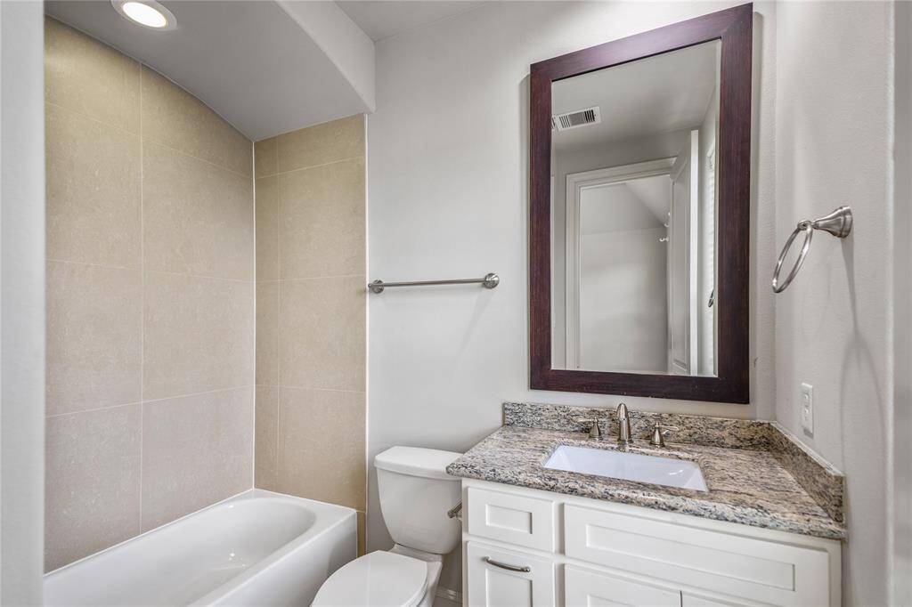 The full bathroom in this fourth bedroom.