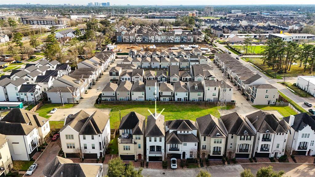 Welcome home to 10913 Upland Park in Spring Branch with no front or back neighbors. The owners have loved living here and you will, too. Ready for immediate move-in.