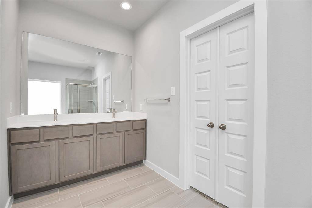 Sample photo of completed home with similar floor plan. Actual colors and selections may vary.