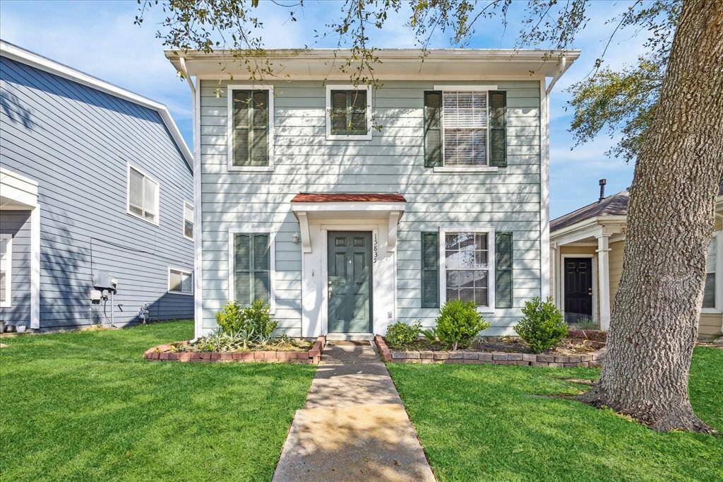 Conveniently located just minutes from the Westpark Tollway, this home offers easy access to a variety of dining, shopping, and entertainment options. Nearby attractions include Sky Sports Trampoline Park, Fun Plex, and several local parks featuring playgrounds, ball fields, and scenic walking trails.