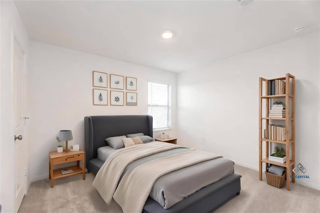 *Virtually staged photo of the bedroom No. 3