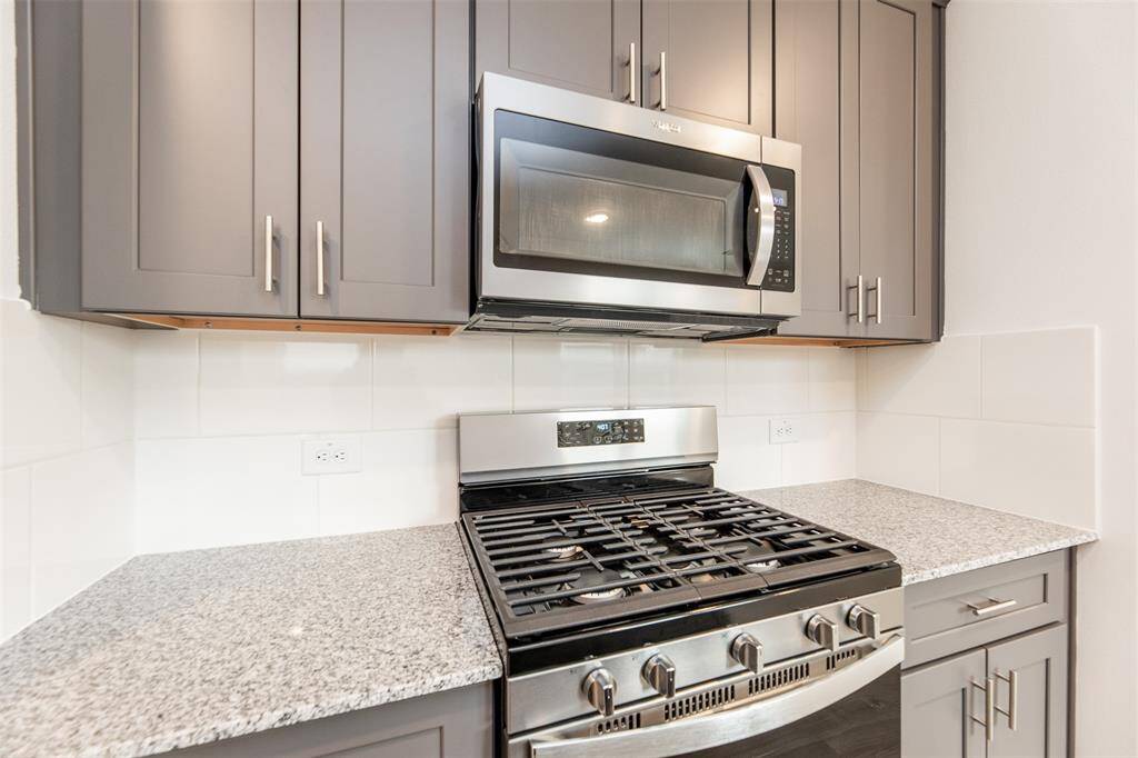 Gas stove and over the range microwave, all brand new!