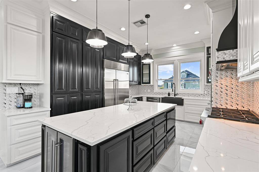 Plenty of pantry space
