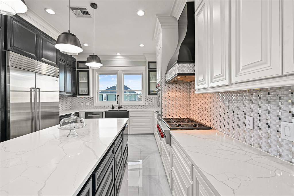 Beautiful glass tile backsplash