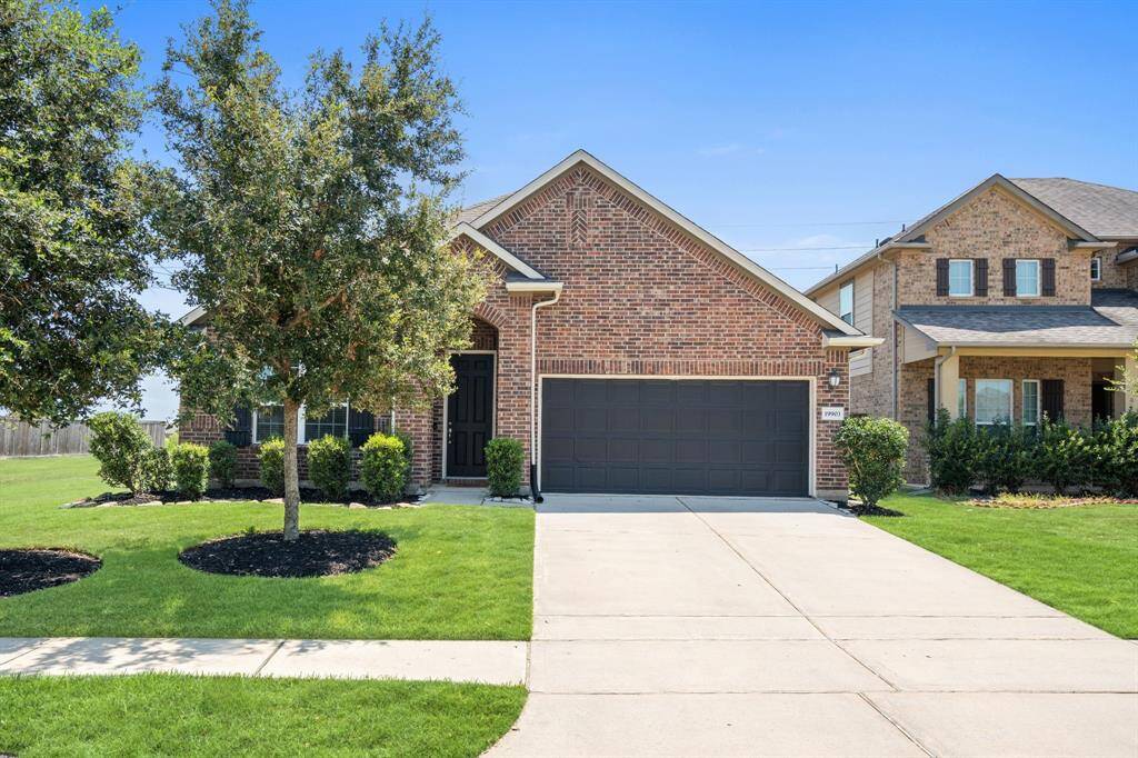 Embrace this lovingly maintained home crafted by Meritage Homes. Located in the Miramesa subdivision in Cypress South, this open floor plan offers a 4 bed/2 bath/study arrangement ideal for anyone.