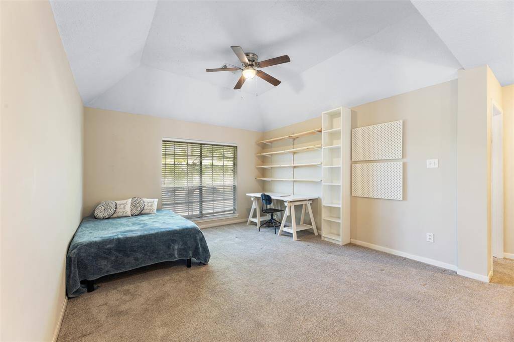 Secondary Bedroom