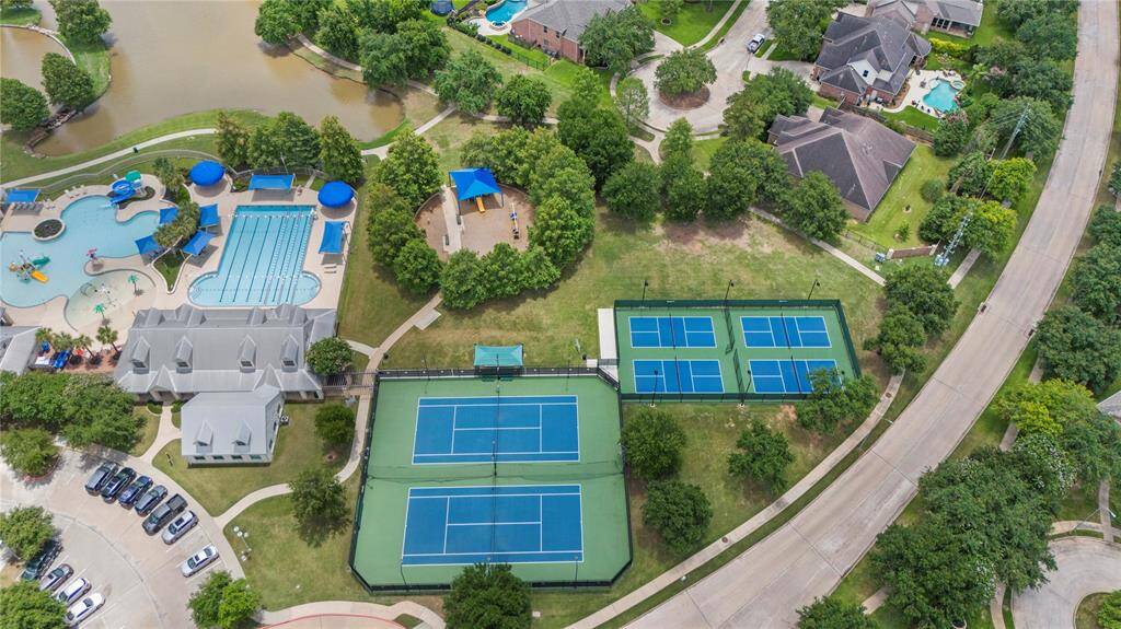 Train your inner olympian on the tennis courts!
