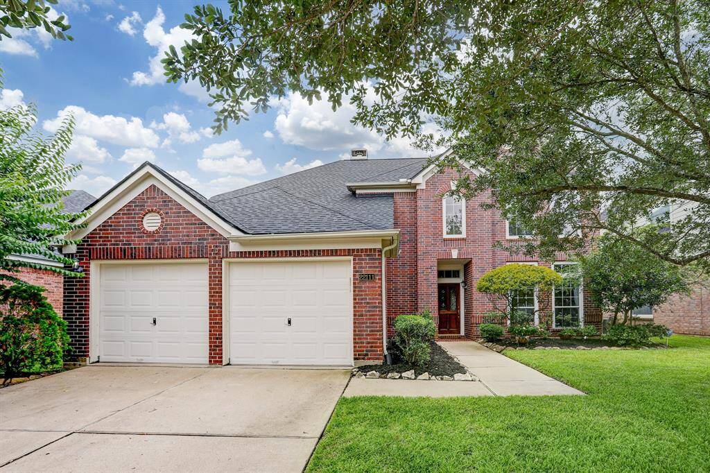 Perry built home on a quiet street in Grand Lakes