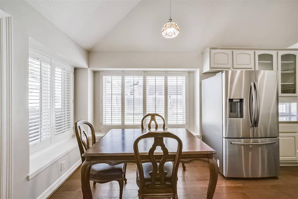 Breakfast room. Overlooks the patio.