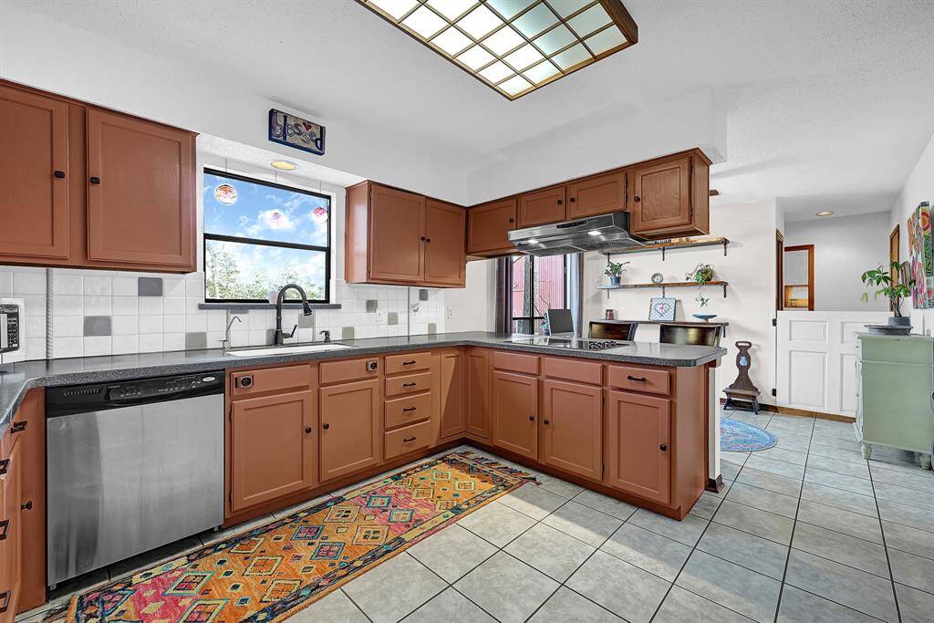 Kitchen with Electric Range Top
