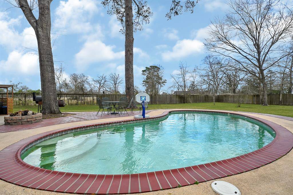 Refreshing Pool and Fire Pit. Concrete is damaged and working with Insurance to repair