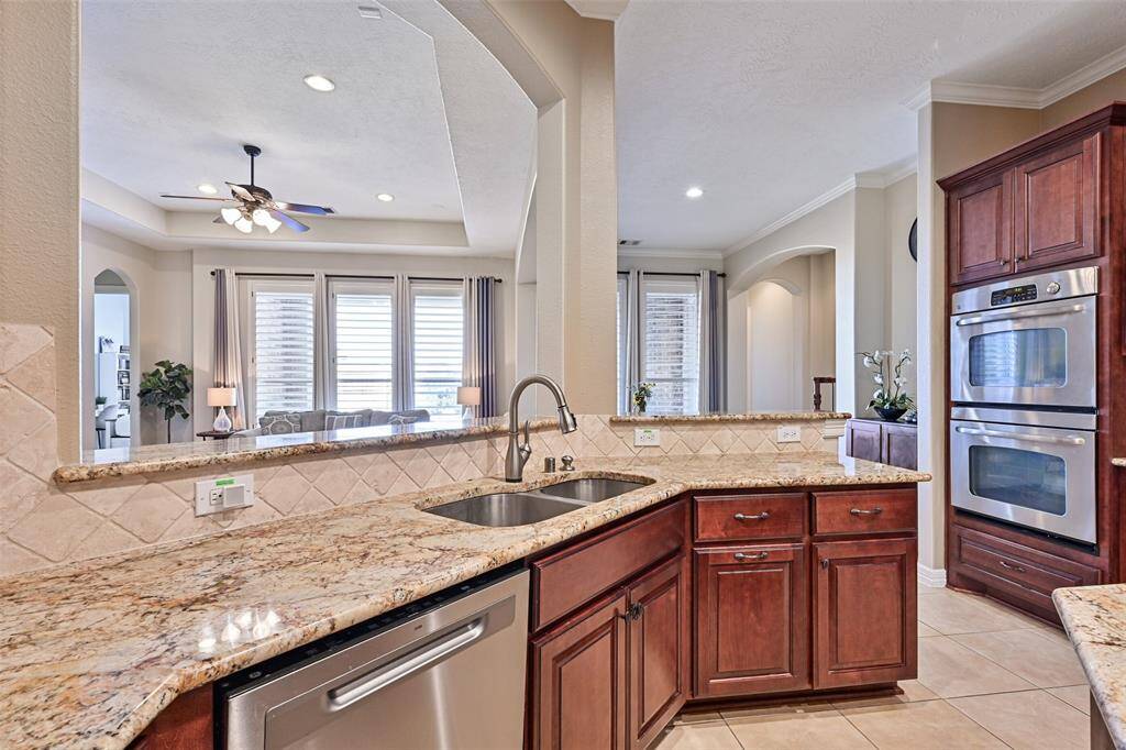 Featuring Granite countertops