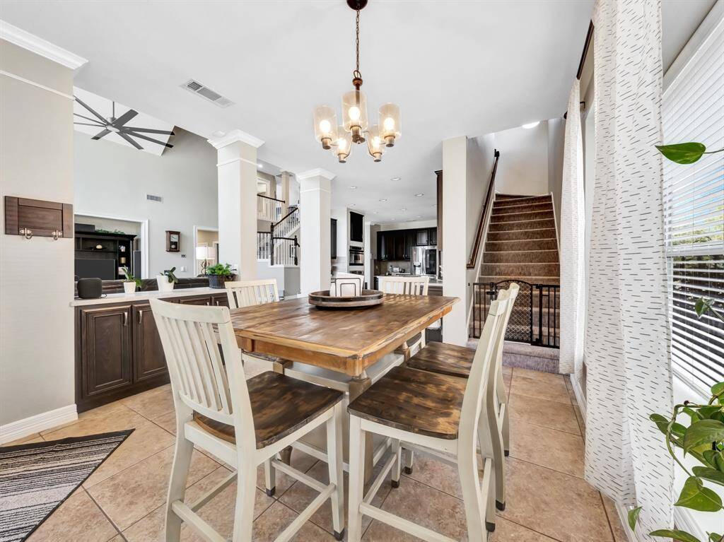 Breakfast room