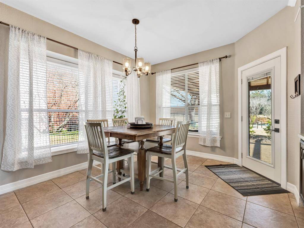 Breakfast room