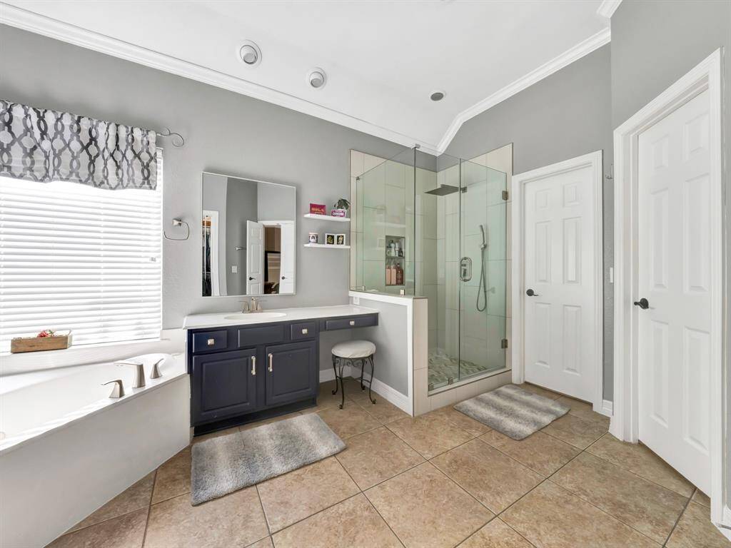 Primary bath