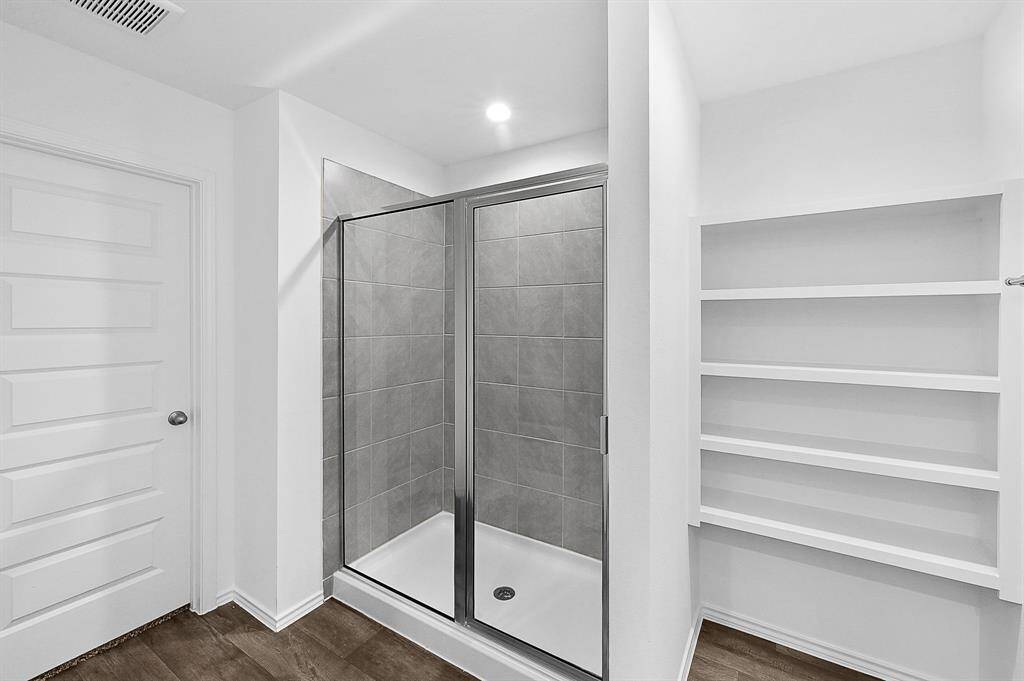 *Images and 3D tour are for illustration only and options may vary from home as built.