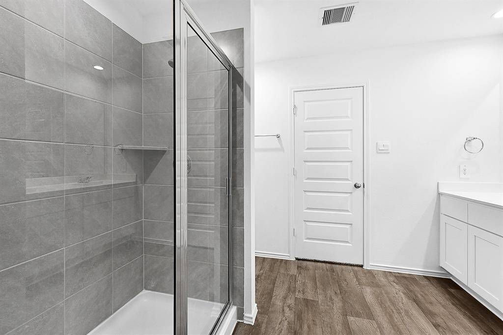 *Images and 3D tour are for illustration only and options may vary from home as built.