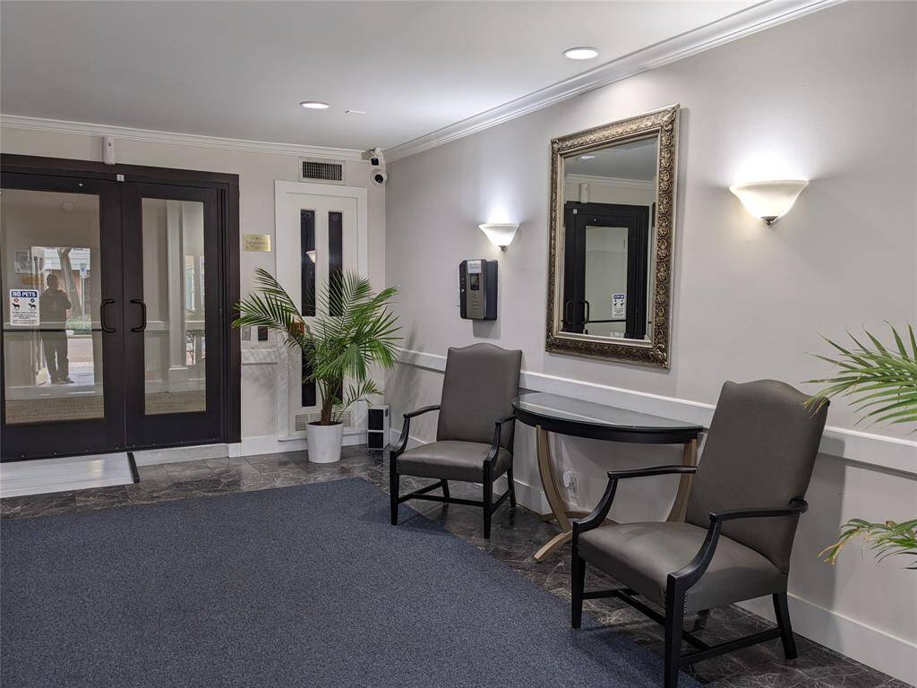 Lobby 1