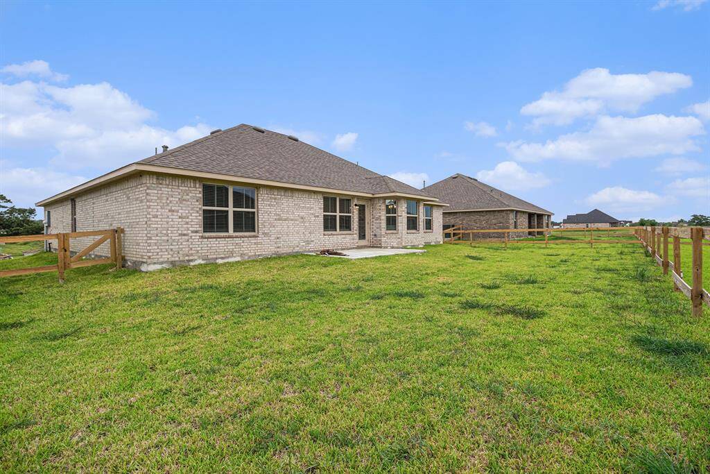Nice Sized Backyard **Privacy Fence has been installed since this photo!