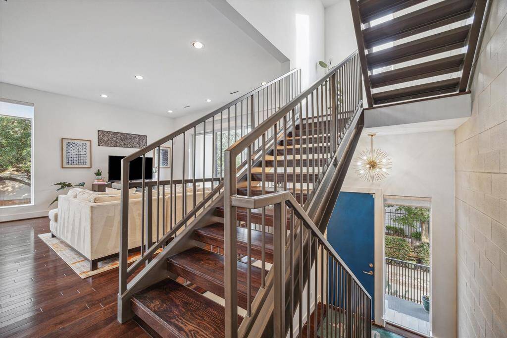 Warmth and storage space are usually lacking in modern designs, but this home has both!