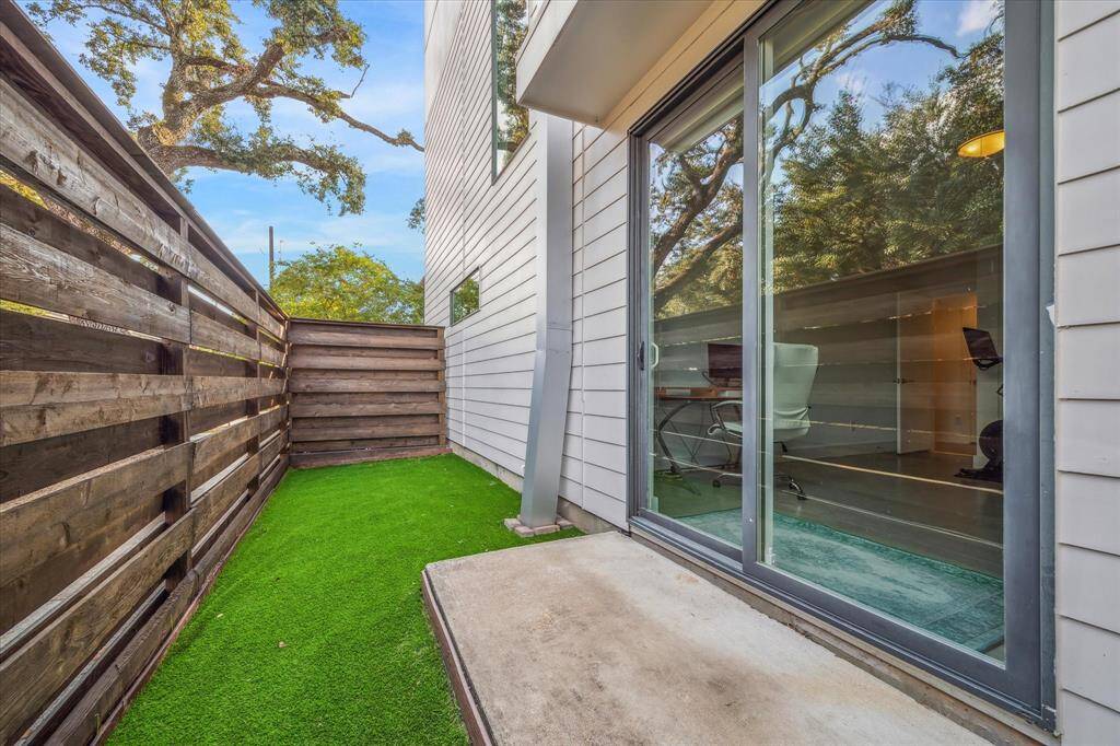 Perfect space for pets, kids, or gardening.