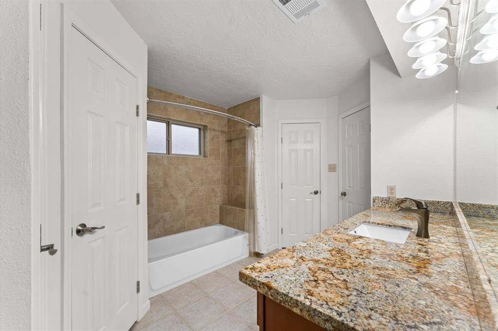 Primary bath has 2 closets!