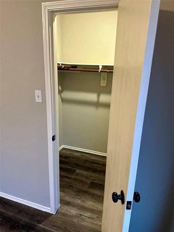 Master Closet 1