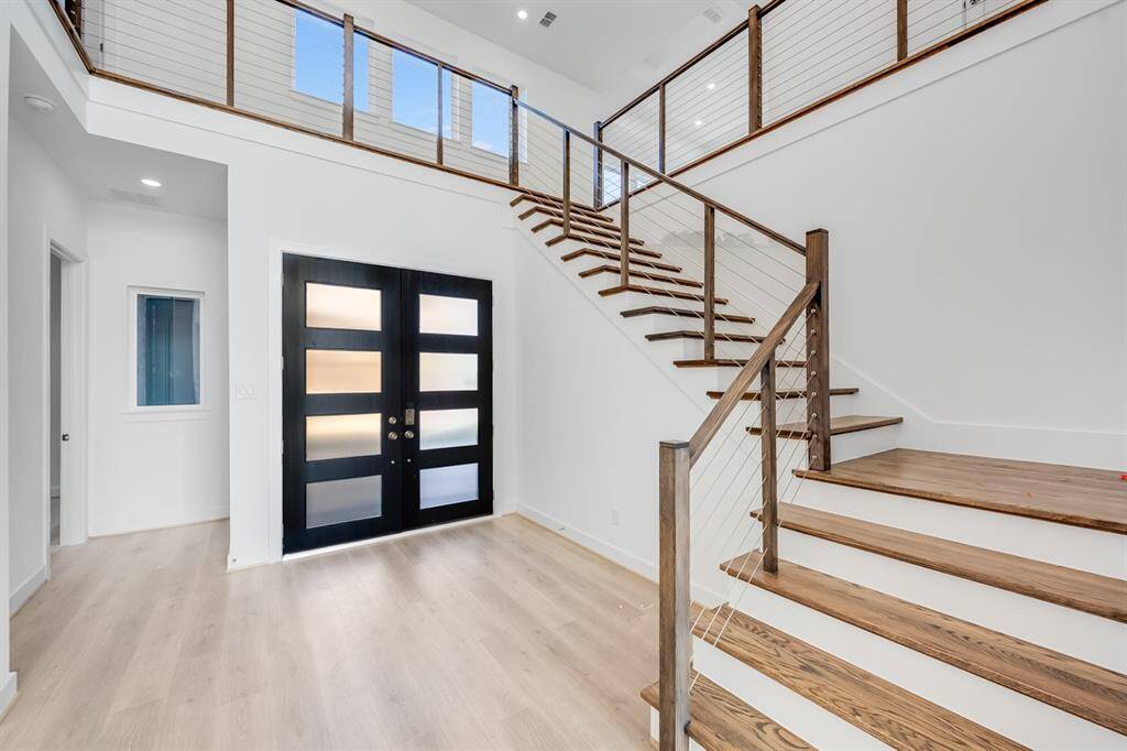 9123 Heckenberg Arbor Lane ~ Ready Now