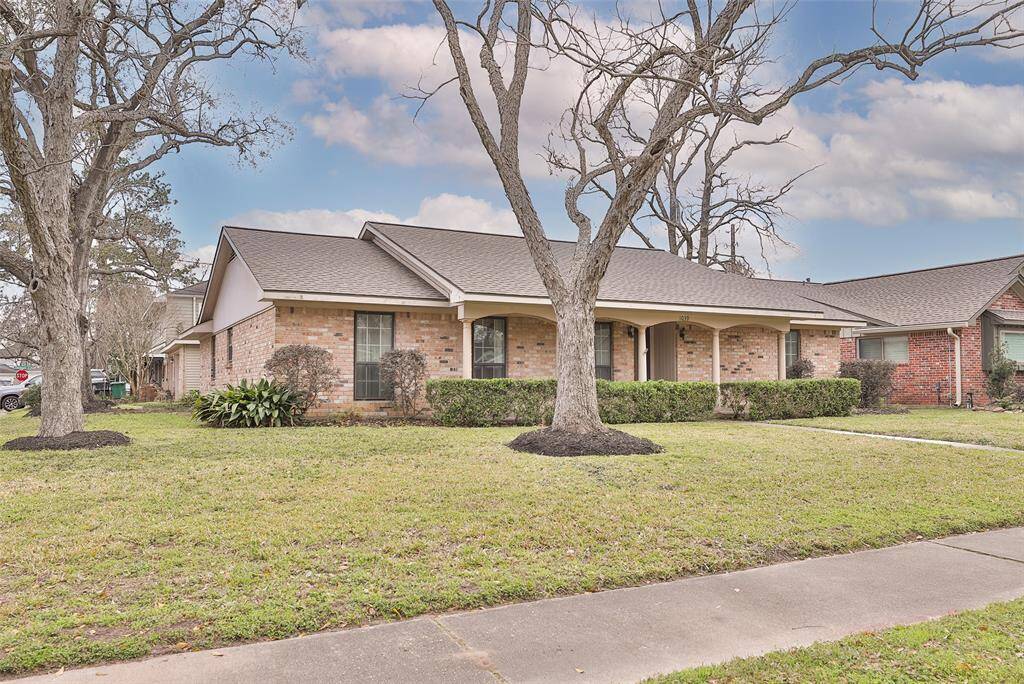 This one story home is located on a corner lot! Lots of room!