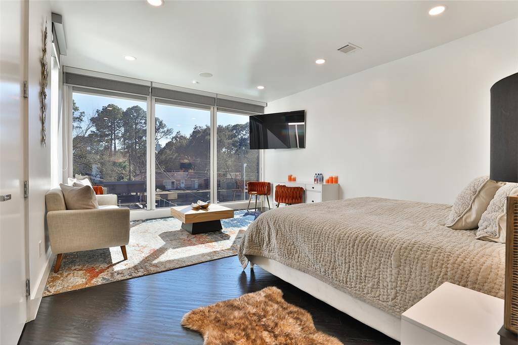 All upstairs bedrooms have an ensuite bathroom and custom closet and cabinetry.