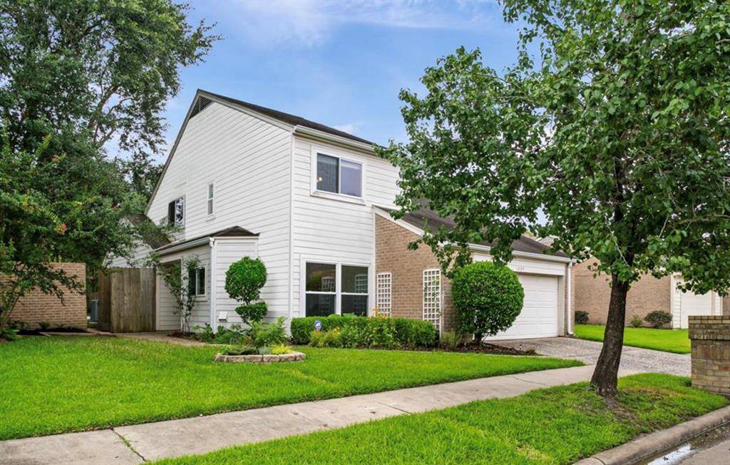 Beautiful Front elevation