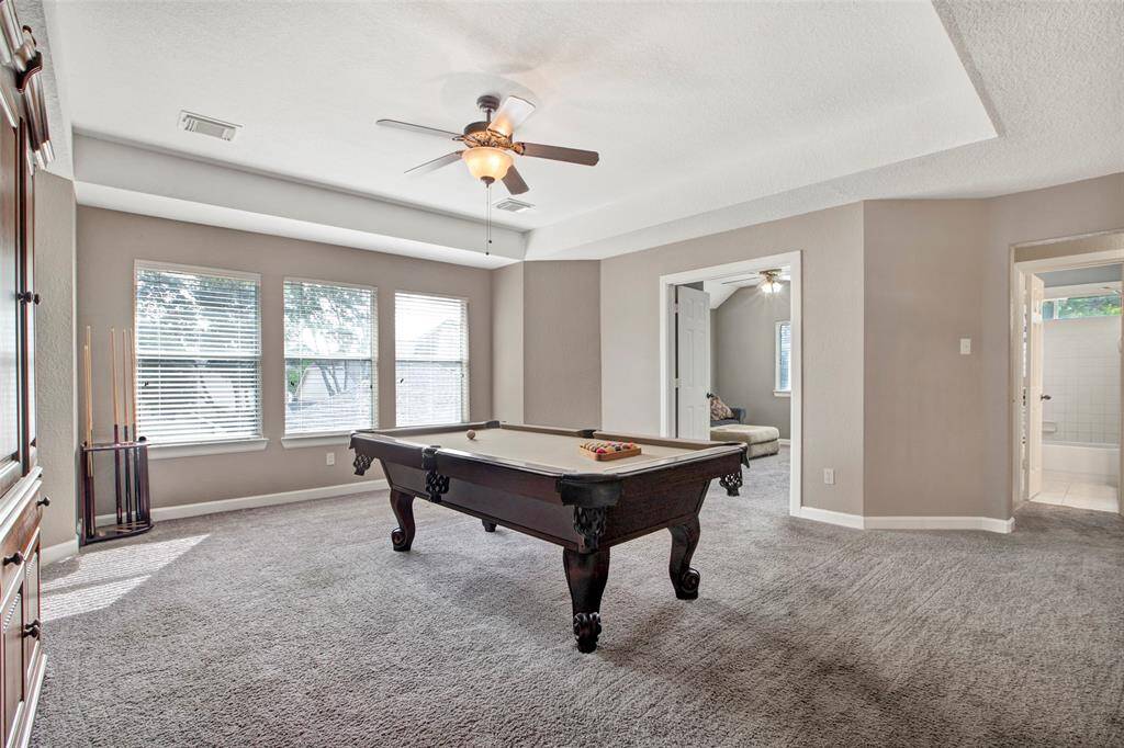 Oversized Game Room
