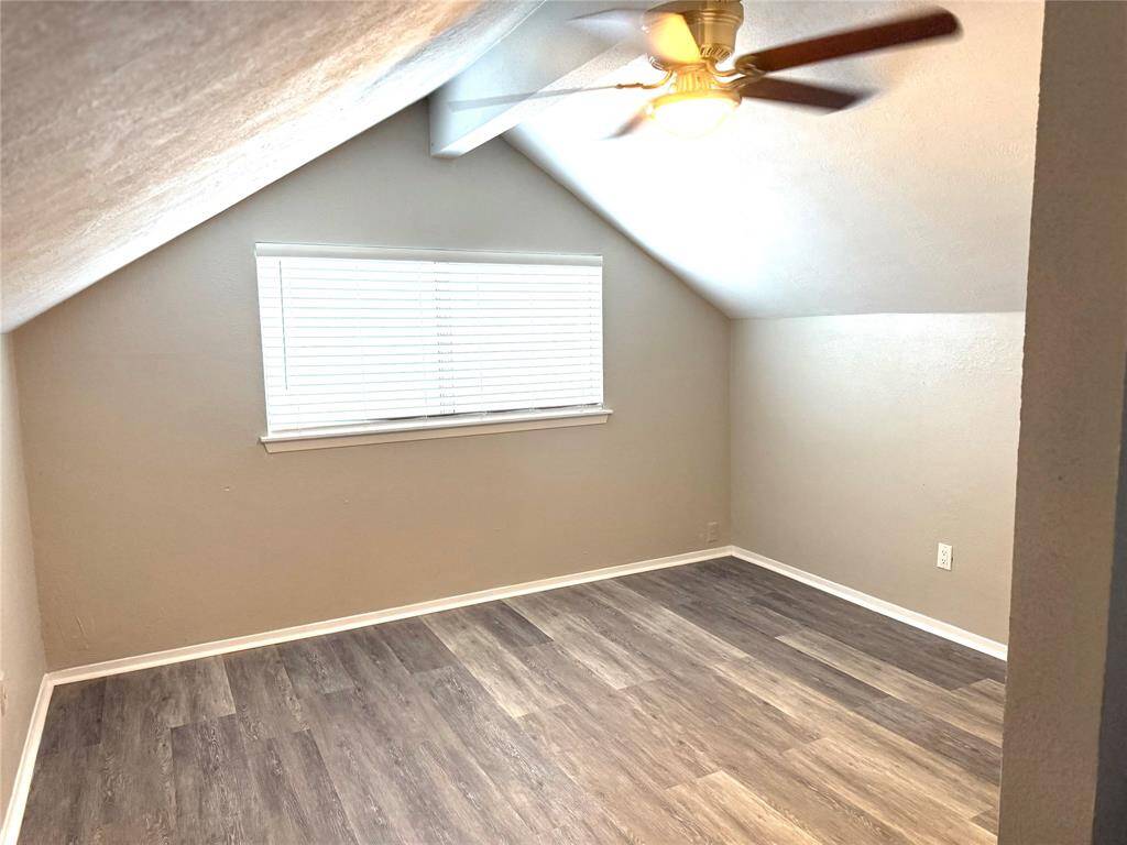 2nd floor bedroom