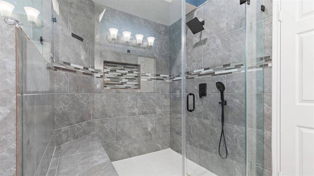 Oversized Standup Shower