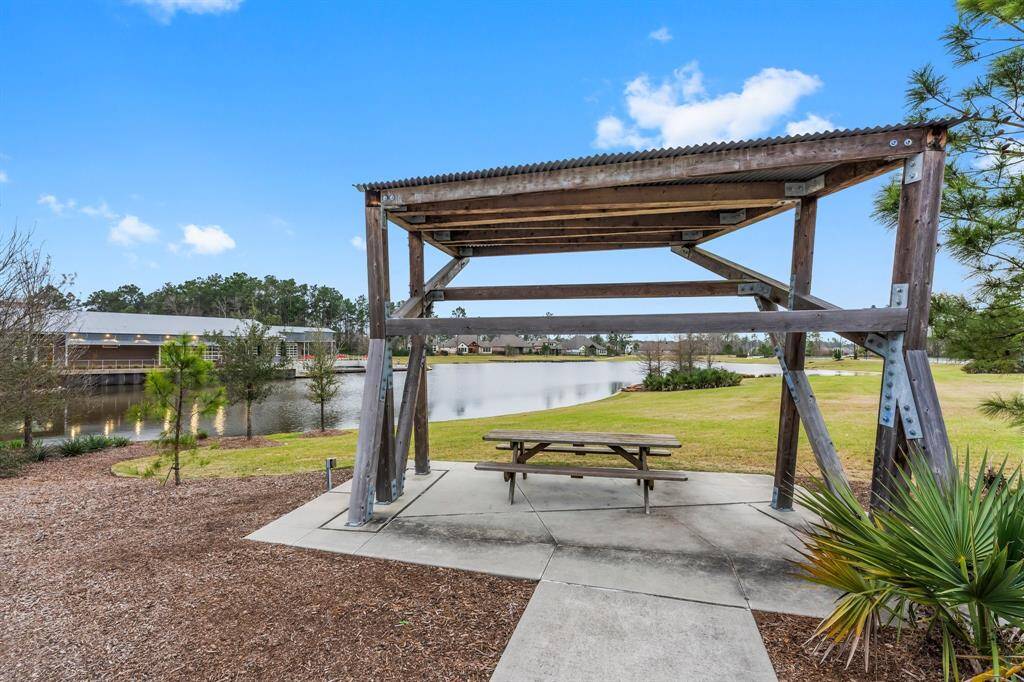 Here’s a glimpse of the incredible amenities waiting for you in this vibrant community.