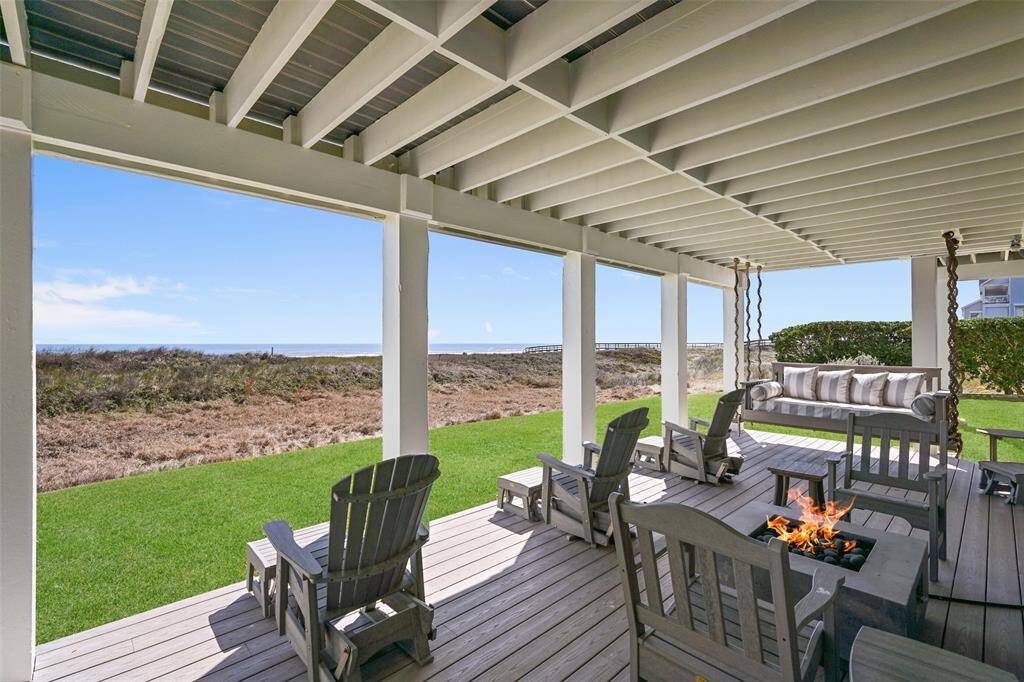 Covered Patio - Ground Floor - facing South