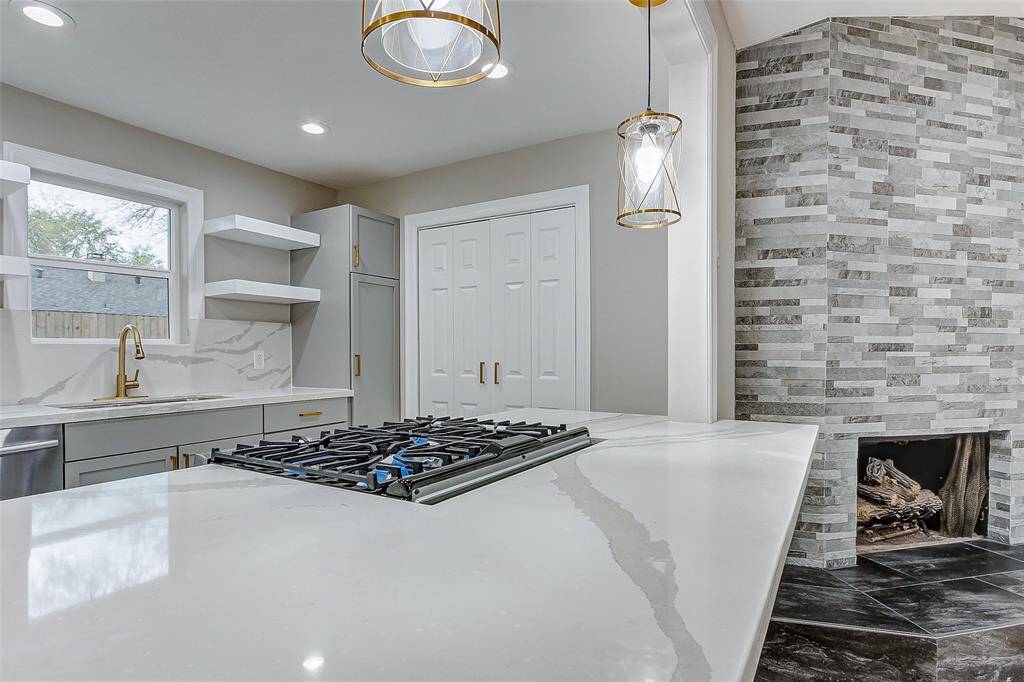 Quartz Countertpos