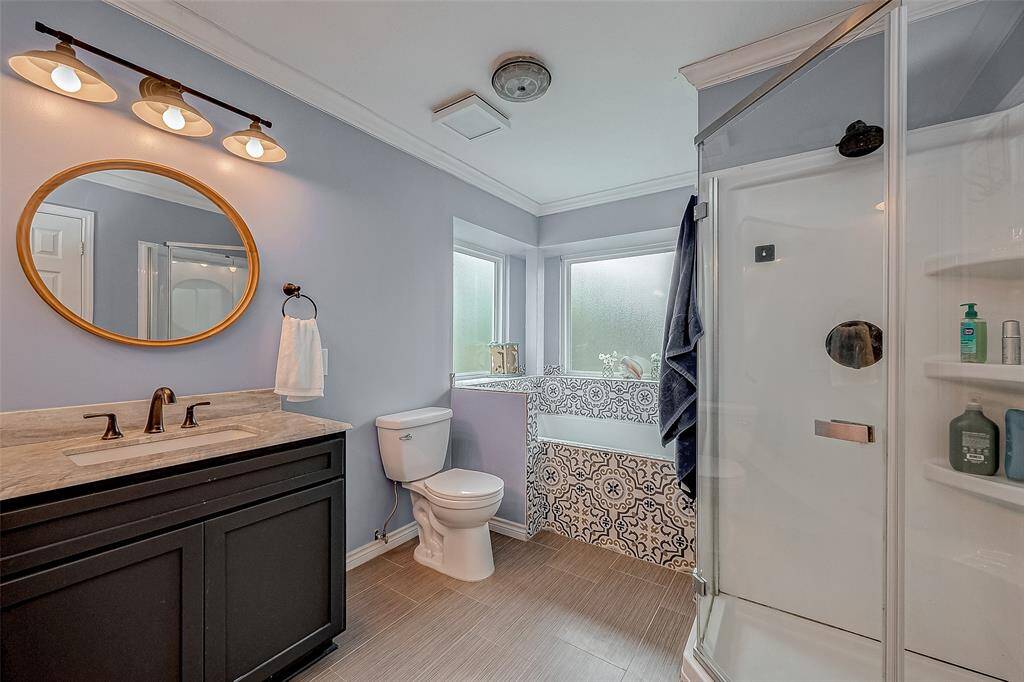 Updated ensuite bathroom at the ready for the beginning and end of your days.