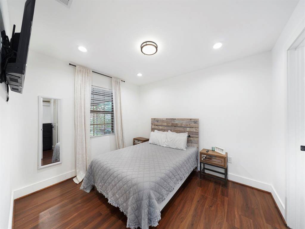 Primary bedroom.