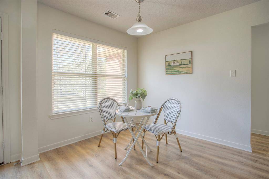 Breakfast room