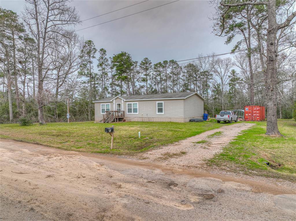 Side view of the front of the home.