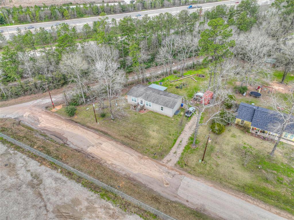 This aerial view of the house really shows how well it fits into the landscape.