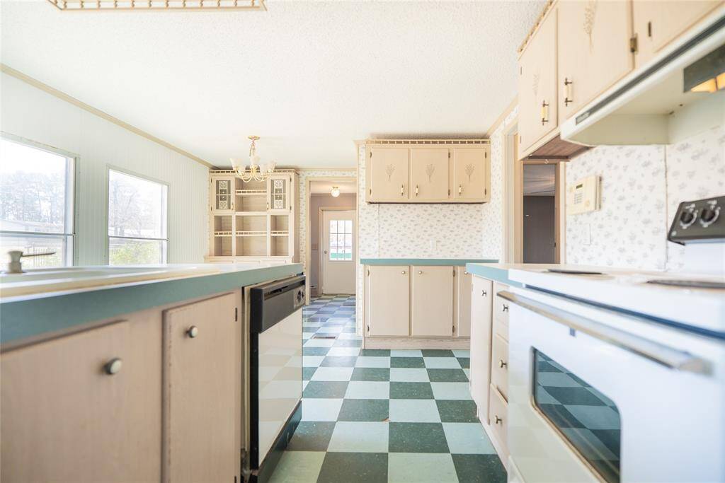 Kitchen sink on island.