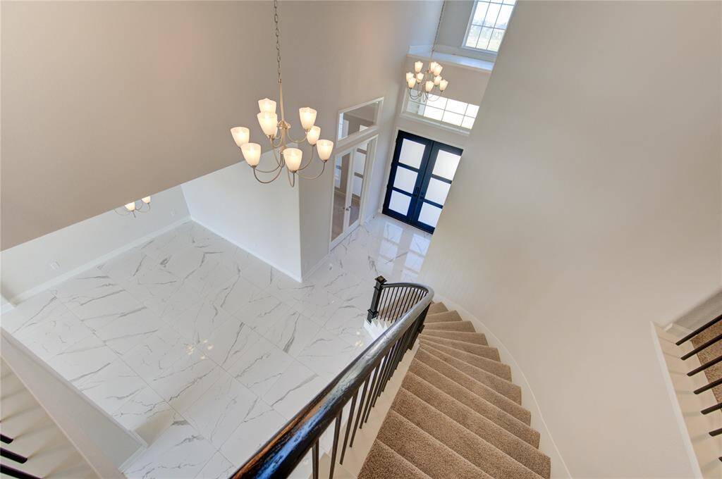 view from upstairs to see entry