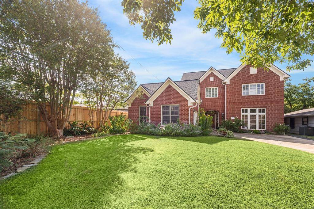 One of the best locations in town. A low iron fence could be put around the front yard and driveway to utilize the space for play.