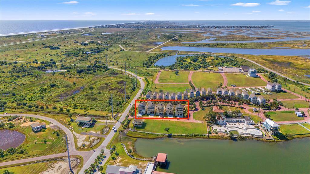Aerial view to the west