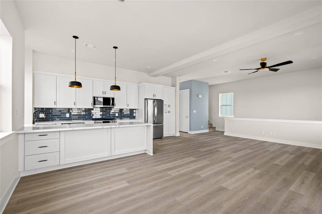 This beautiful home is completed and ready for you to move into!
