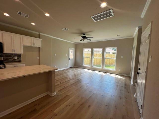Family room open concept.